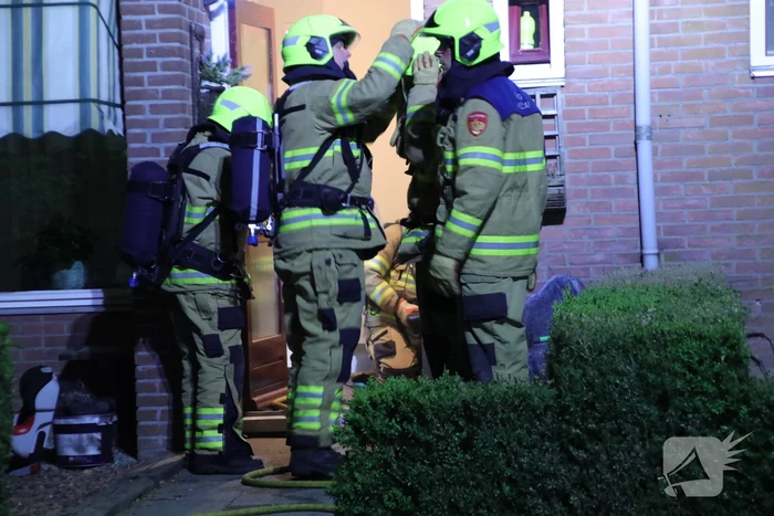 Buren rammelen bewoners wakker om brandalarm
