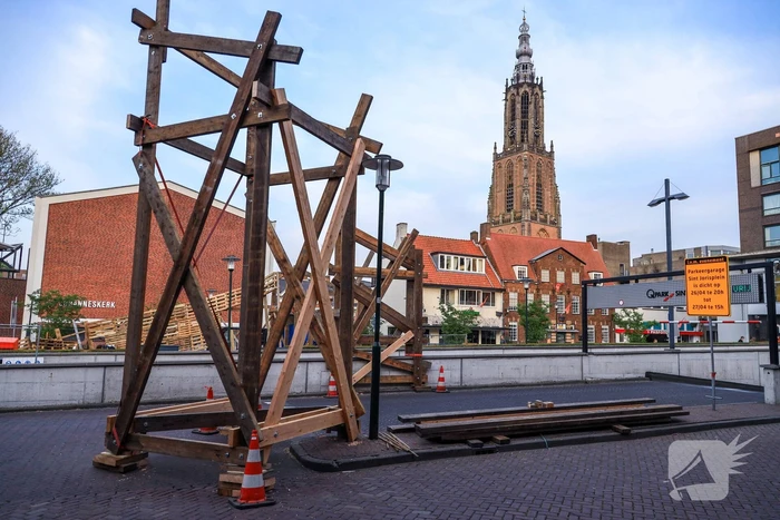 Opbouw route Koningsdag in volle gang