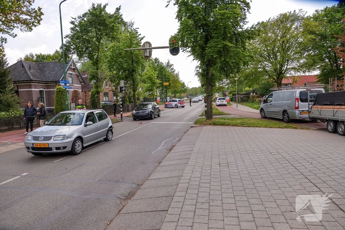 Automobiliste gewond bij botsing
