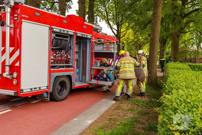 Auto slaat over de kop