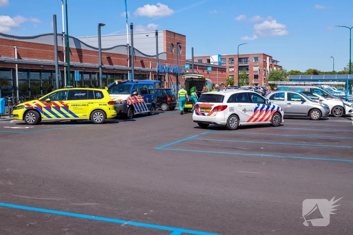 Automobiliste gewond op parkeerplaats