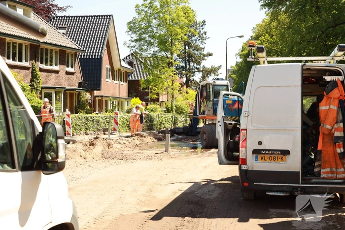 Waterleiding gesprongen door graafwerkzaamheden