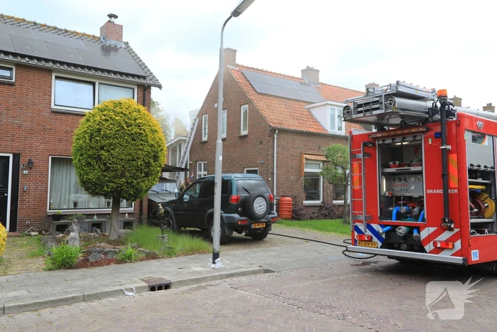 Veel rook bij brand in woning