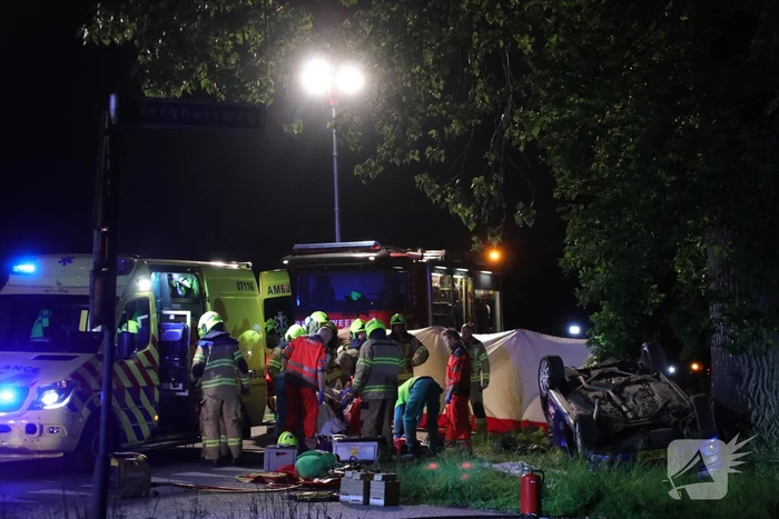 Zwaargewonde bij eenzijdige aanrijding