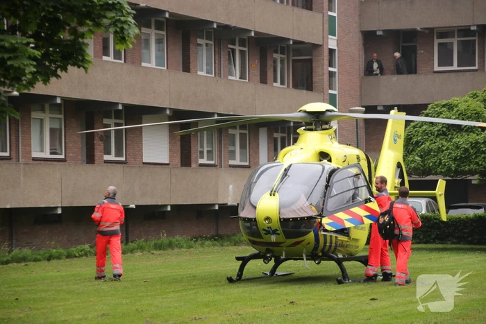 Vrouw raakt gewond na val van trap