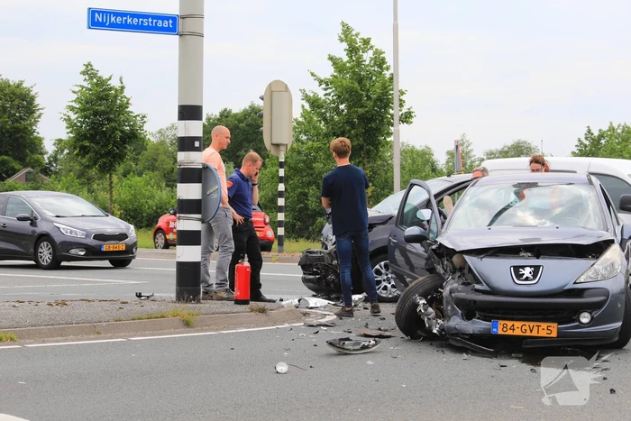 Gewonde bij ongeval op kruising