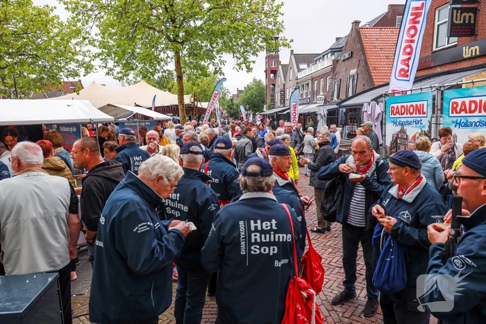 Nationale Haring Dag later gestart door regen
