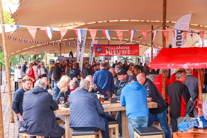 Nationale Haring Dag later gestart door regen