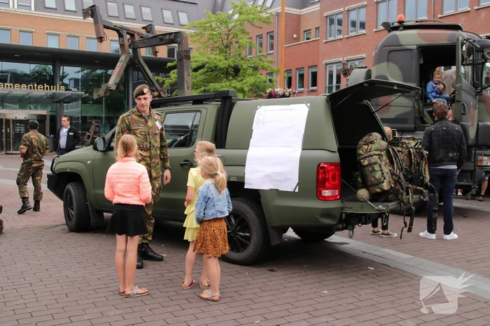 Landmachtdag druk bezocht