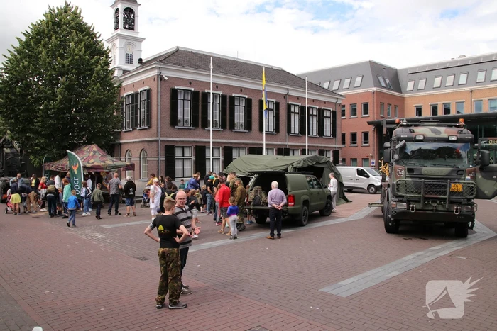 Landmachtdag druk bezocht