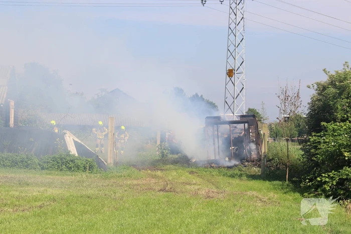 Schuur verwoest door brand