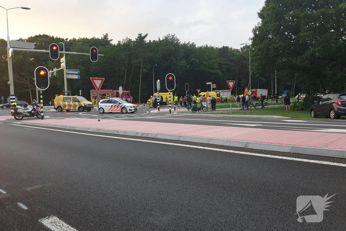 Zeer ernstige ongeval tussen twee voertuigen