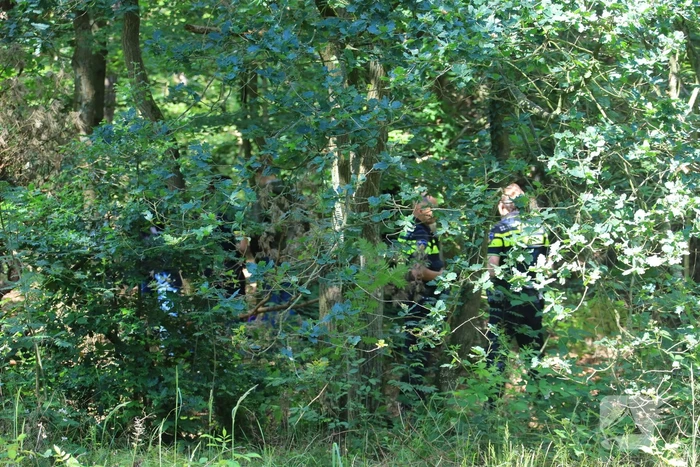 Stoffelijk overschot aangetroffen in bos