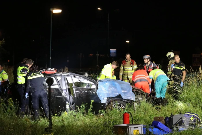 Bestuurder zwaargewond na lancering