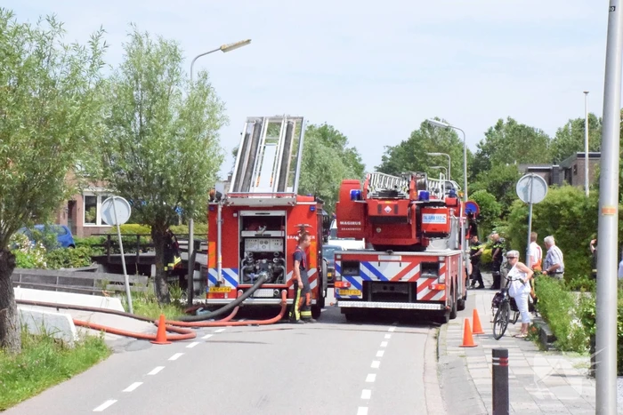 Uitslaande brand verwoest schuur