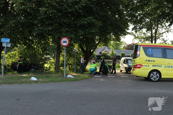 Auto uit de bocht gevlogen