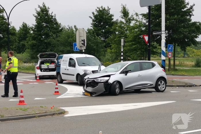 Veel schade bij aanrijding