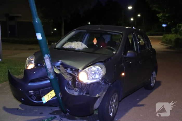 Auto total loss na uitwijkmanoeuvre