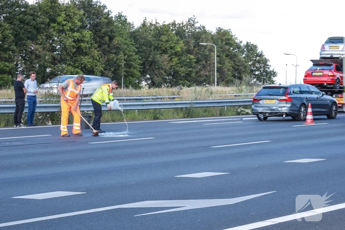 Drie auto's op elkaar