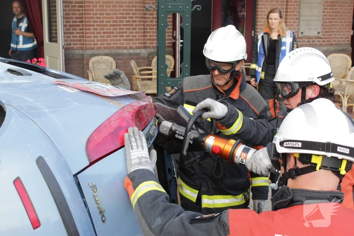 Grote brandweeroefening