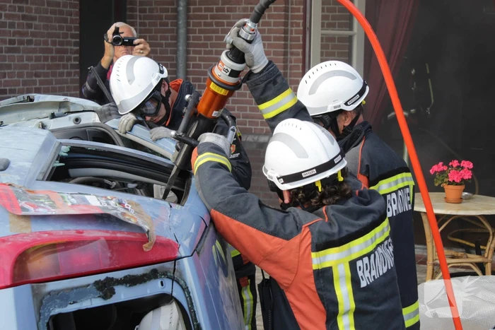 Grote brandweeroefening