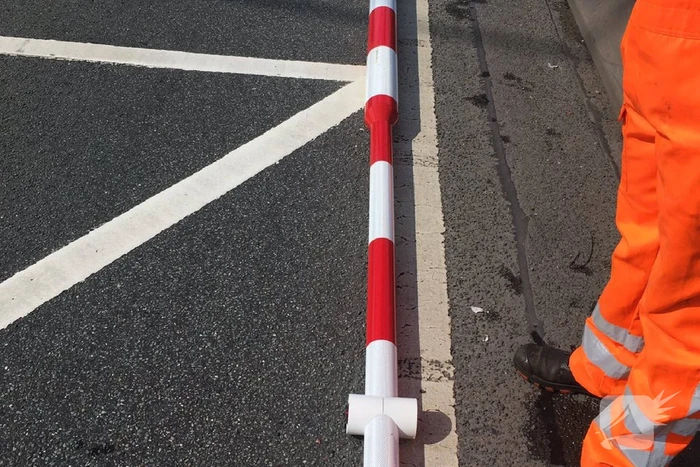 Slagboom Merwedebrug aangereden
