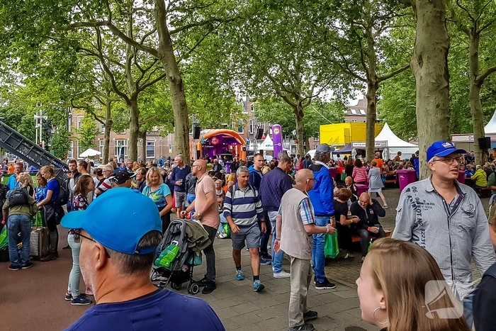 103e Vierdaagse van Nijmegen van start gegaan