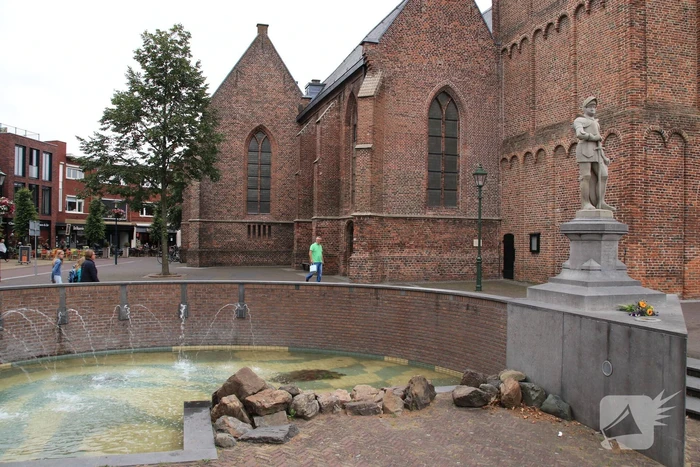 Sterfdag nationale held Jan van Schaffelaar