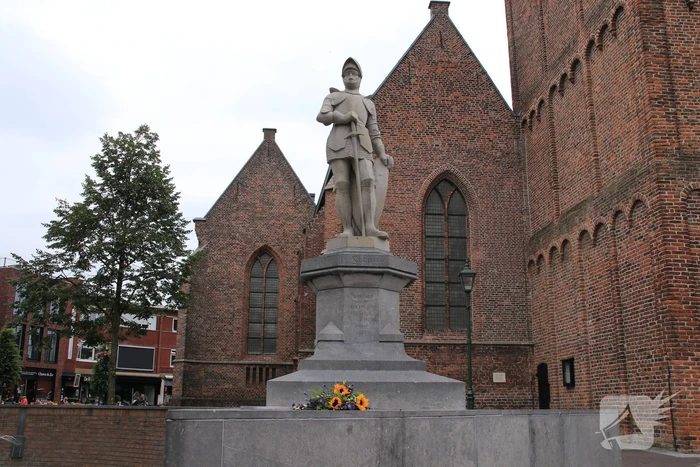 Sterfdag nationale held Jan van Schaffelaar