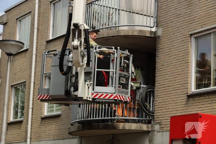 Uitslaande brand in slaapkamer