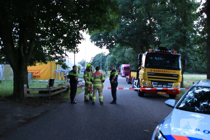 Vrachtwagen trailer vol drugs benodigdheden aangetroffen
