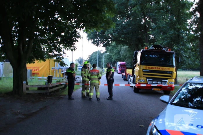 Vrachtwagen trailer vol drugs benodigdheden aangetroffen