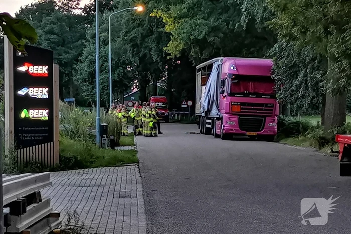 Vrachtwagen trailer vol drugs benodigdheden aangetroffen