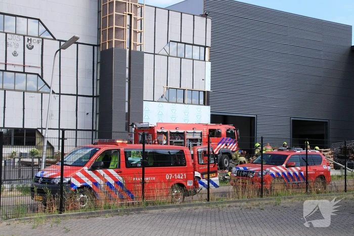 Zoutzuur afsluiter afgebroken in bedrijfshal