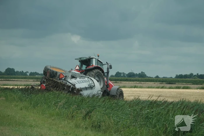 Giertank kantelt in weiland