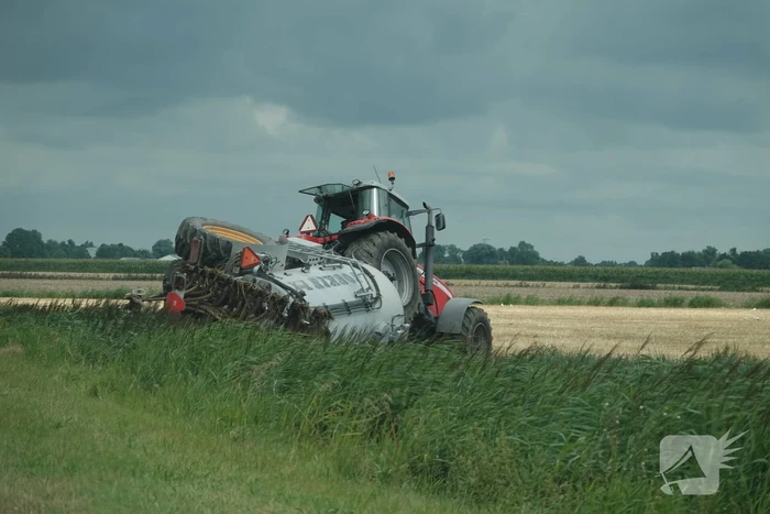 Giertank kantelt in weiland