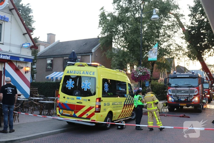 Personen vermist bij flinke brand in pand Leger des Heils