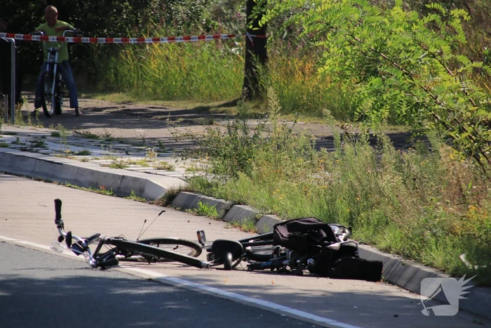 E-bikester overleden na zwaar ongeval op kruising