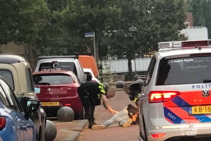 Vernieler scooter aangehouden na verkeersruzie