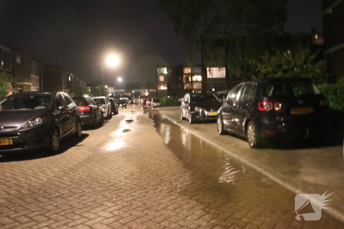 Straat blank door leidingbreuk