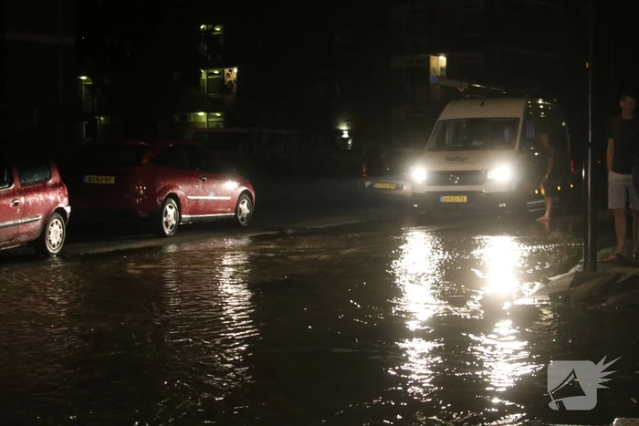 Straat blank door leidingbreuk