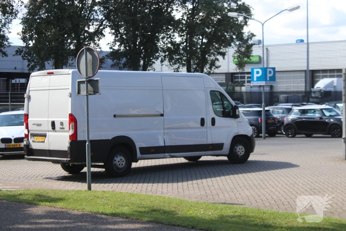 Scooterrijder ernstig gewond