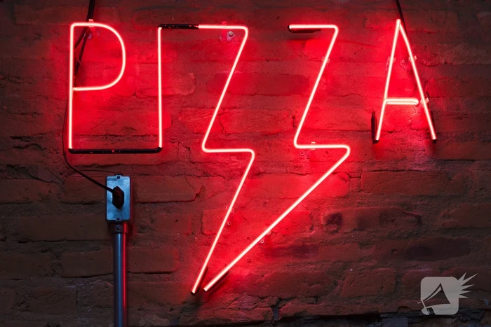 Getuigen overval pizzeria gezocht