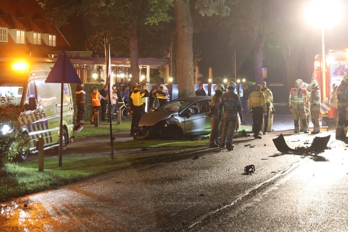 Gewonde na frontale aanrijding