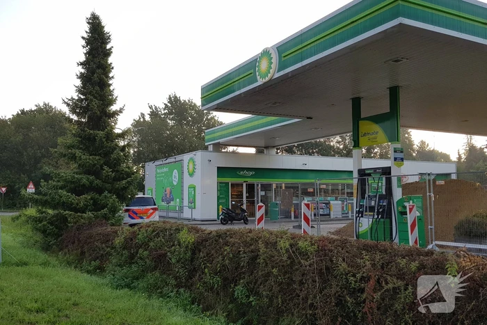 Overval op BP-tankstation, dader op de vlucht