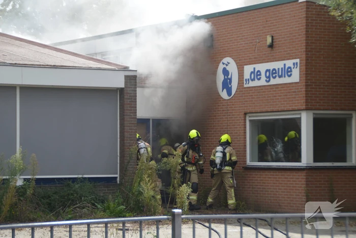 Getuigen gezocht van in brand gestoken leegstaande school