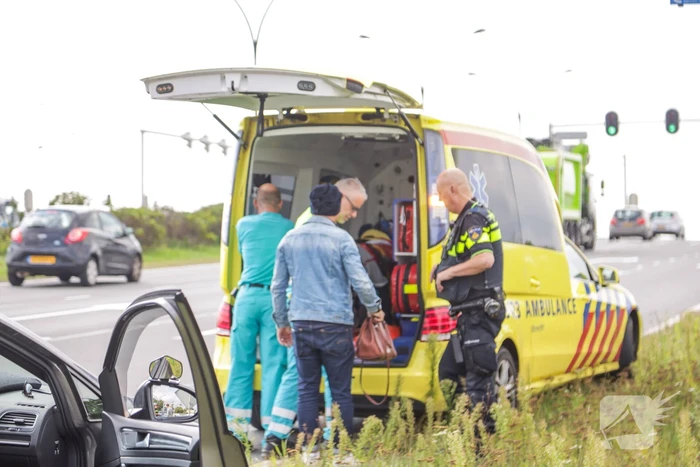 Kettingbotsing met lesauto