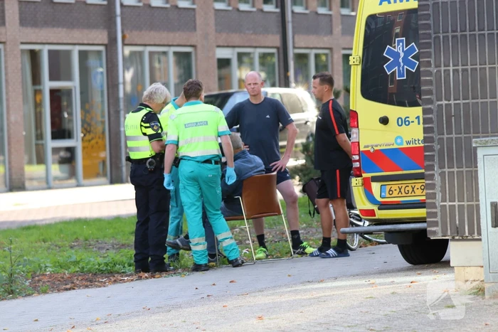 Man gewond na val met fiets
