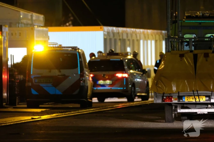 Persoon zwaargewond na val in tank van schip