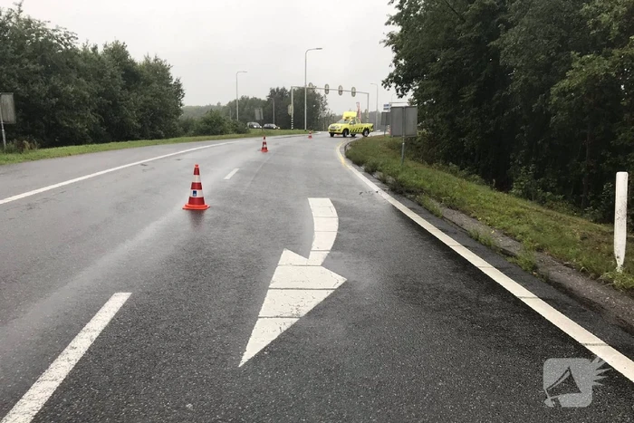 Mercedes glijdt van toerit af
